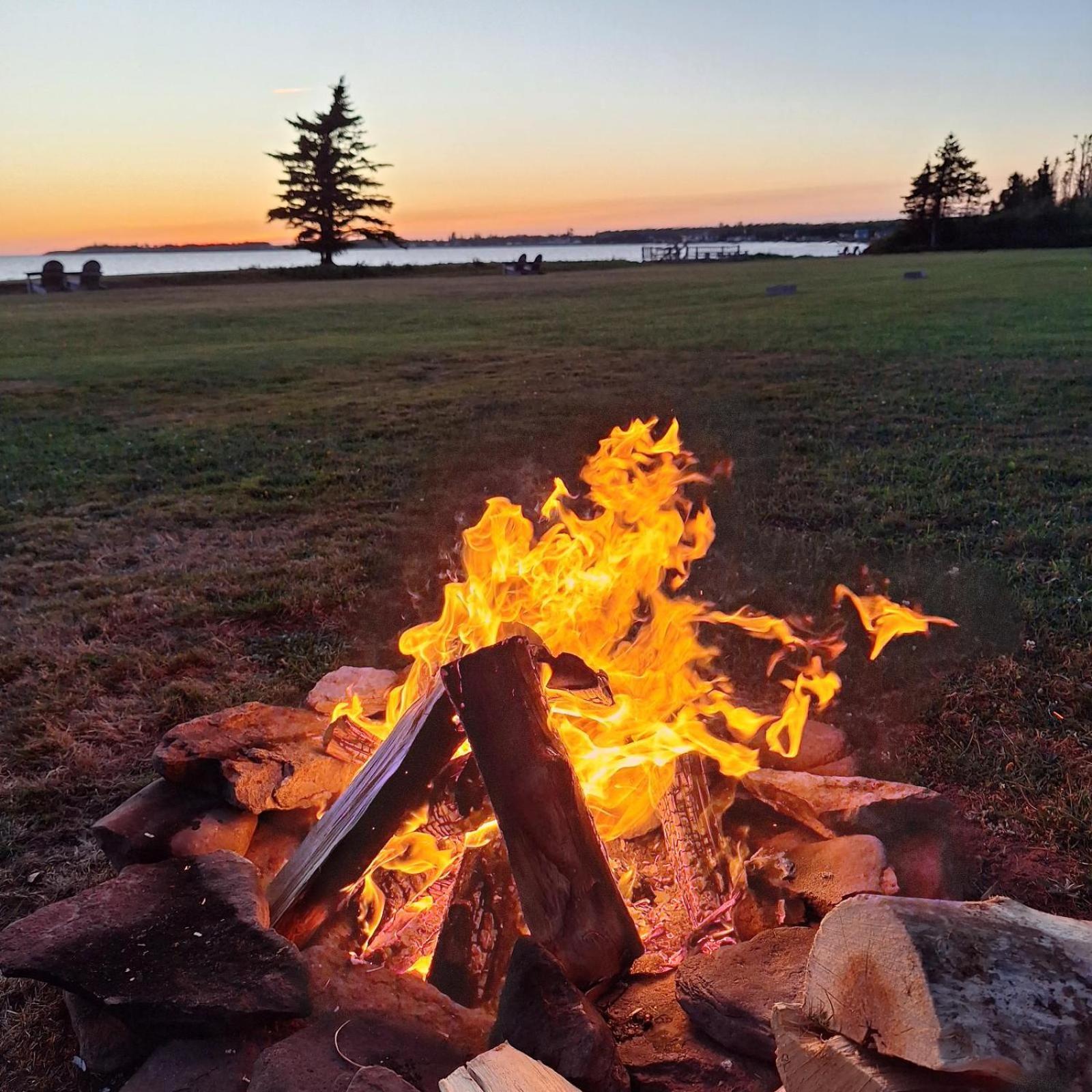 Cottages On Pei-Oceanfront Bedeque Exterior foto
