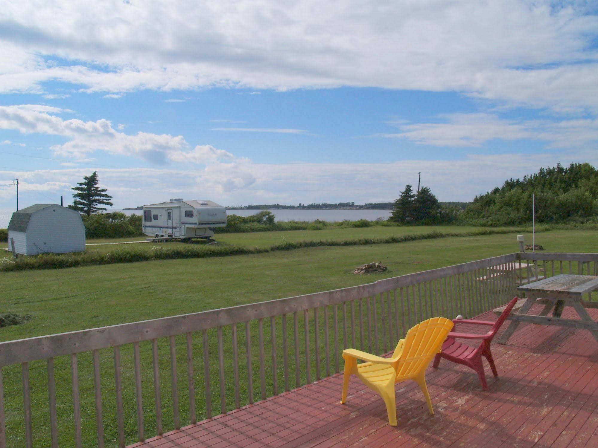 Cottages On Pei-Oceanfront Bedeque Exterior foto