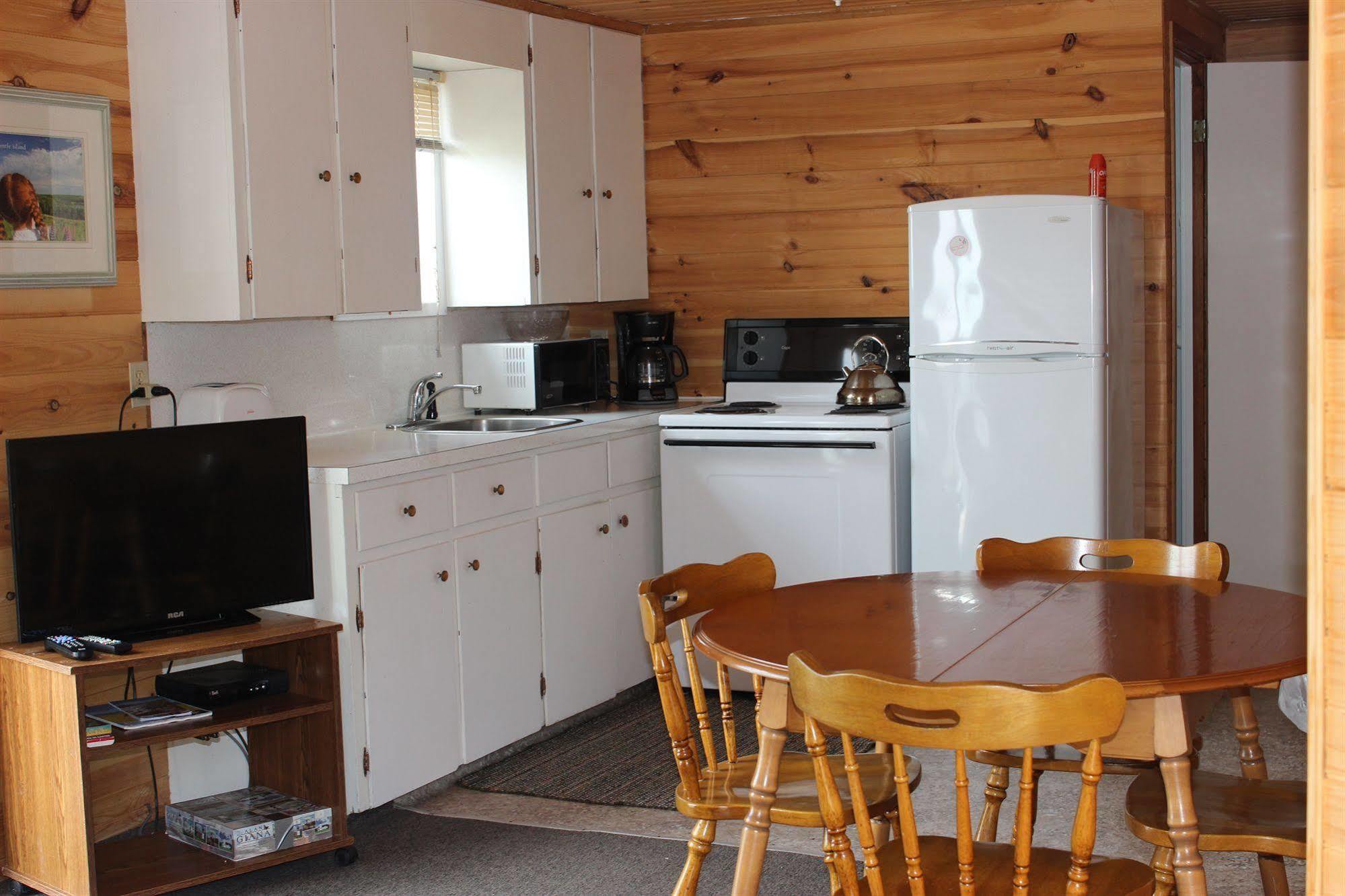 Cottages On Pei-Oceanfront Bedeque Exterior foto